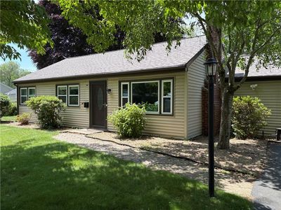 7 Hemlock Dr, Barrington, RI, 02806