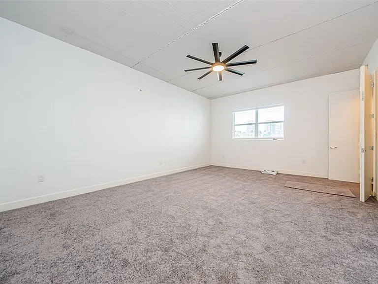 1002 Channelside Dr #3C — Photo 17