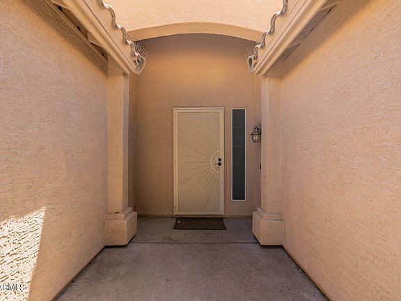 5th image of 5461 W SARAGOSA Street