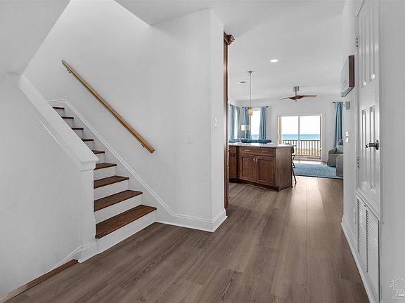 5th image of 8257 Gulf Blvd