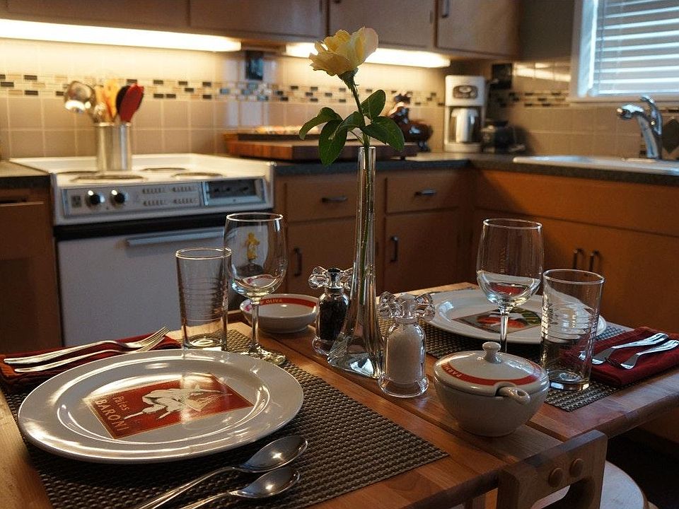 Fully stocked kitchen