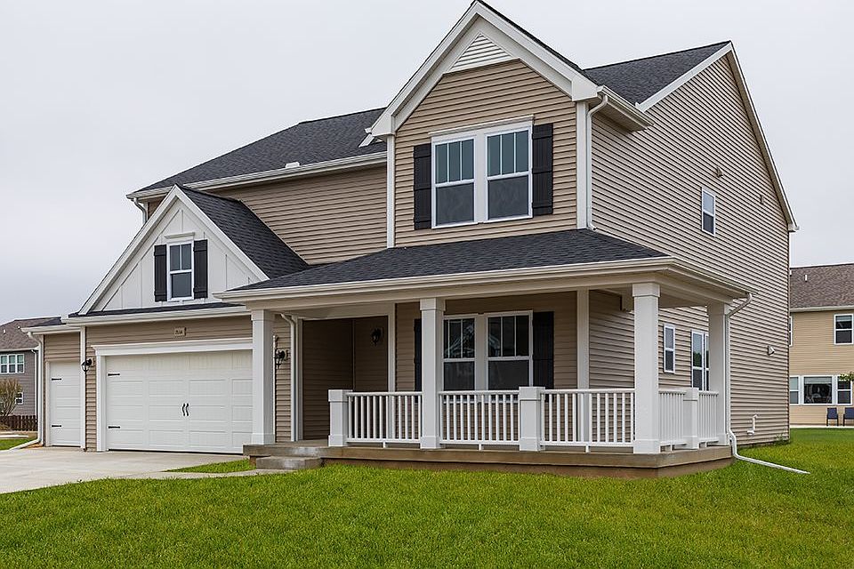 Exterior - Traditions 3100