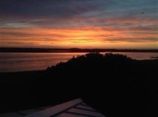 2411 Sol Legare Rd, Charleston, SC 29412