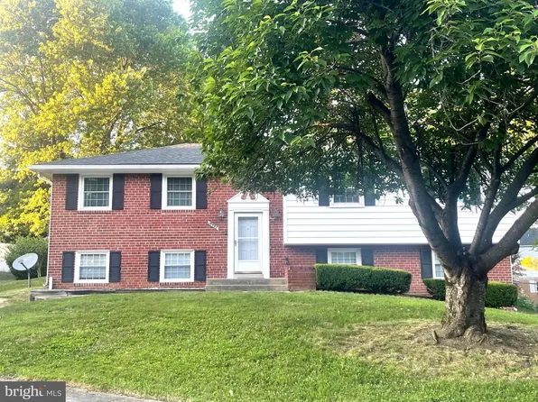 10902 Exeter Ct, Upper Marlboro, MD 20774