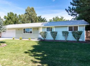 5517 W Melville Rd, Pasco, WA 99301