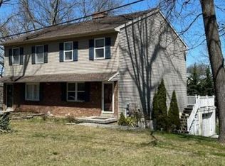454 S Center St, Hanover, PA 17331