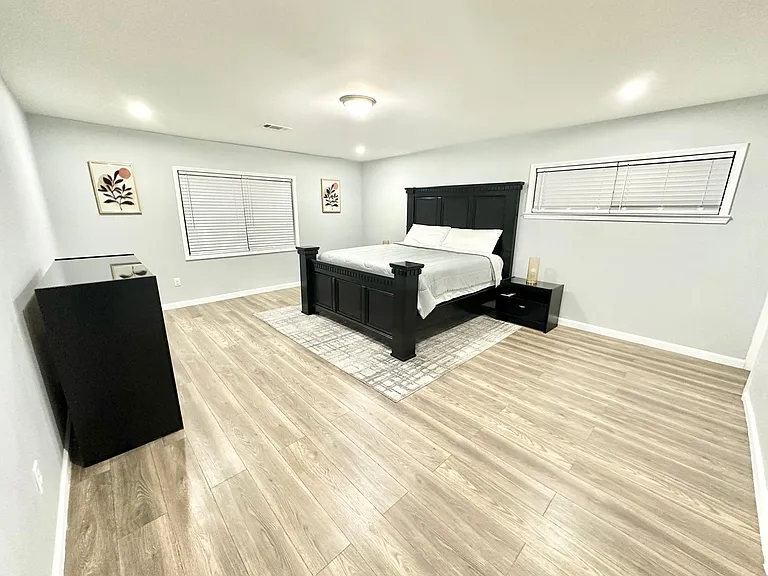 1514 S McLean Blvd — Photo 16