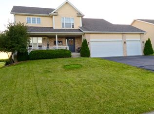 234 Century Hill Dr, Oregon, IL 61061