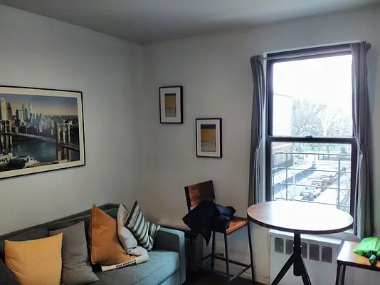 Rented by Bold New York | media 30