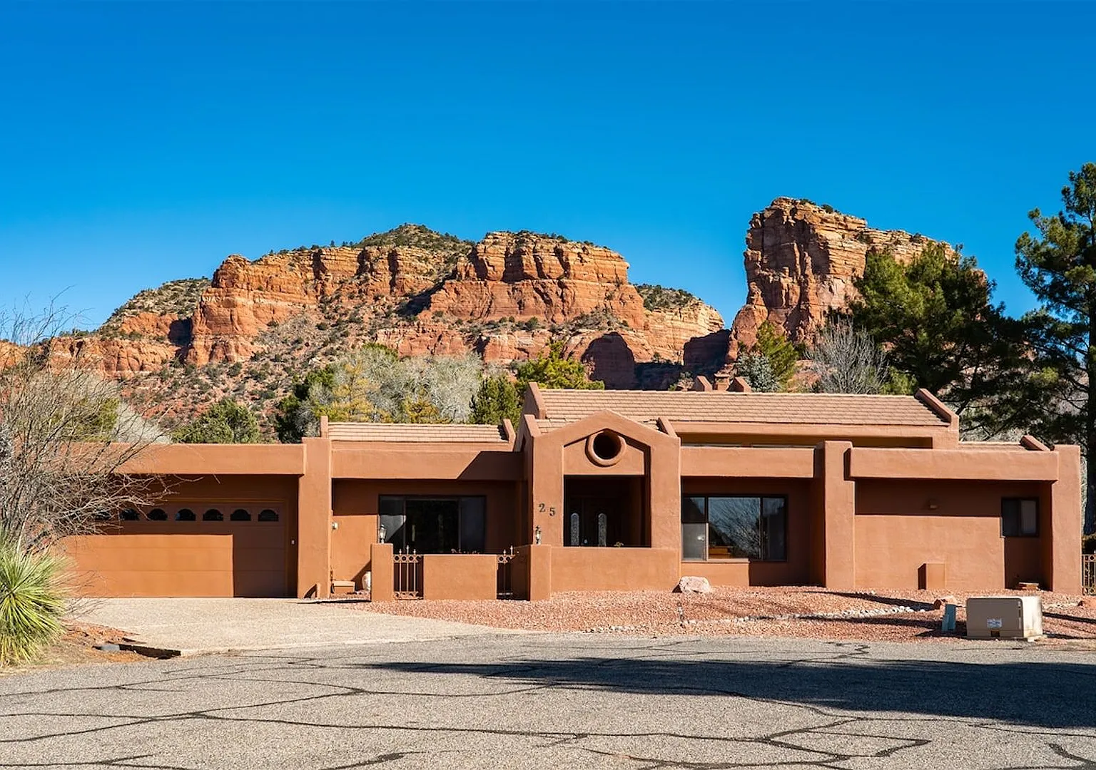 On Sedona Oak Creek Golf Course, Red Rock Views! — Photo 1