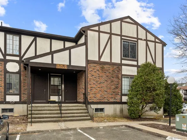 365 Mather Street APT 96, Hamden, CT 06514