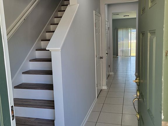 3rd image of 83 Moultrie Village Ln