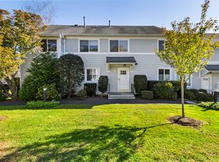 83 Silo Cir, Riverside, CT 06878