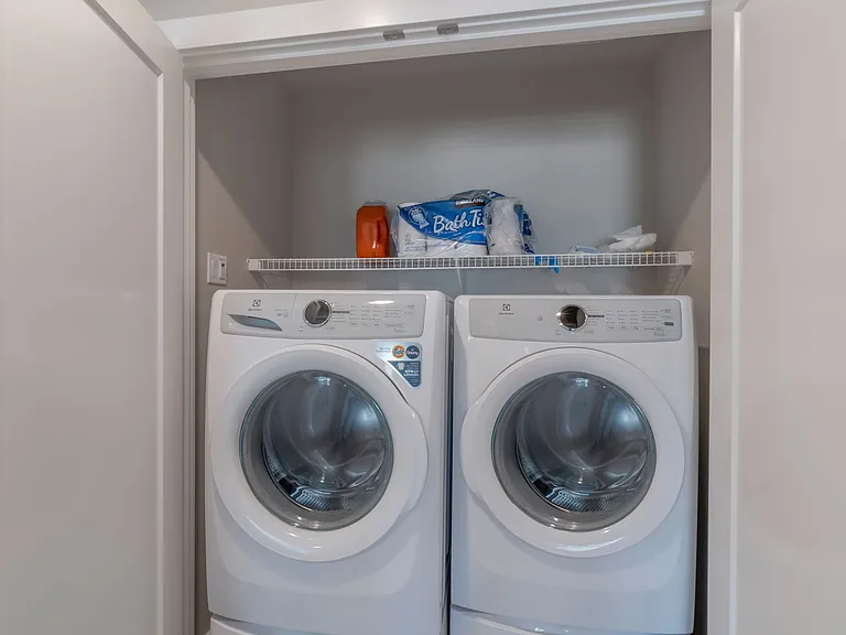 Large size washer & dryer