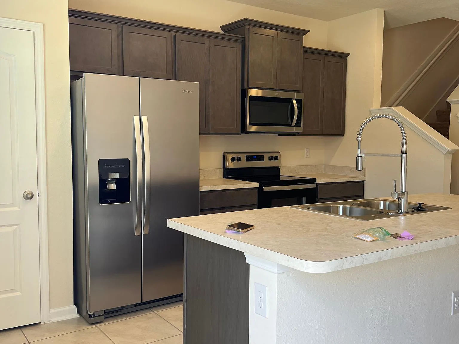 2 bed, 2.5 bath, 1109 sqft, $1,650 — Photo 2
