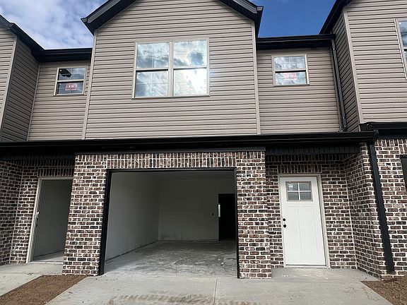 2nd image of 846 Ridgewood Dr #1-5