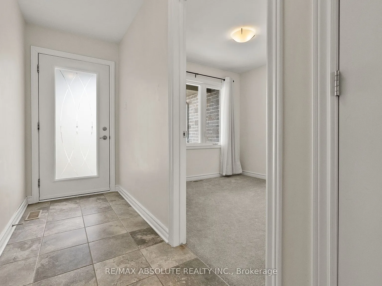 2 bed, $2,550 — Photo 3