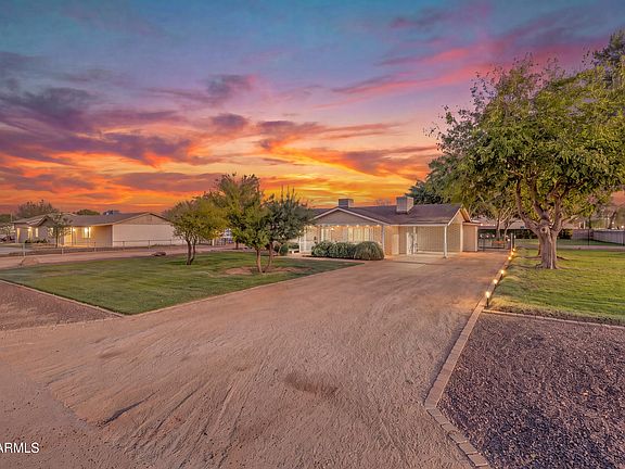 3rd image of 13619 E MORGAN Drive