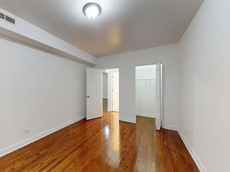 5222-38 S. Drexel Avenue — Photo 9
