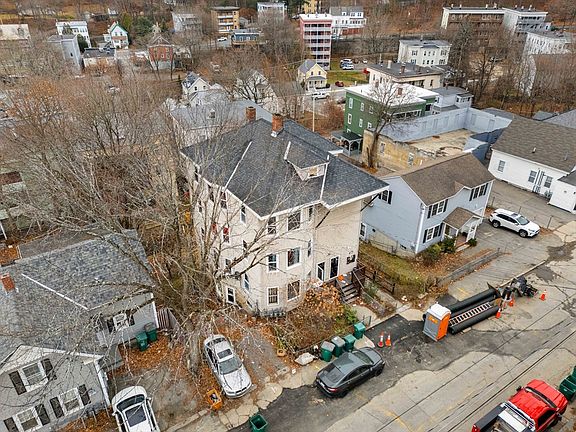 2nd image of 156-158 High St