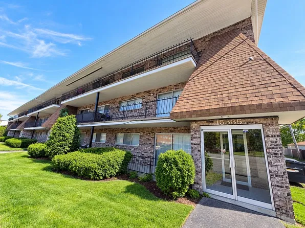 15335 Martin Luther King Jr Dr APT 7, Dolton, IL 60419