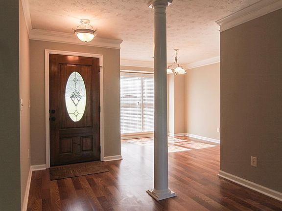 3rd image of 701 Lee Road 213