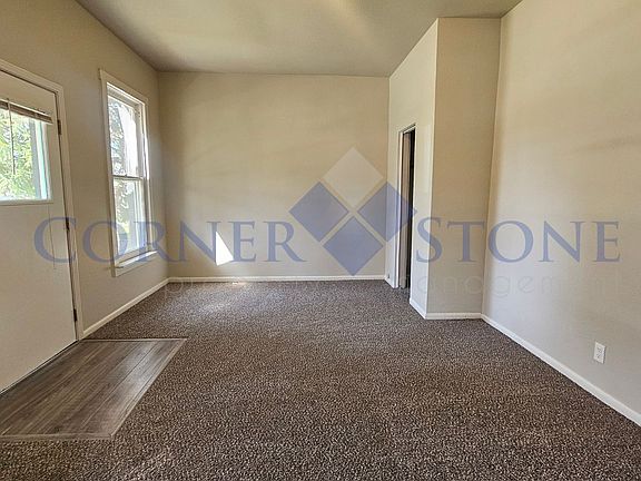 2nd image of 712 E Jefferson St APT B