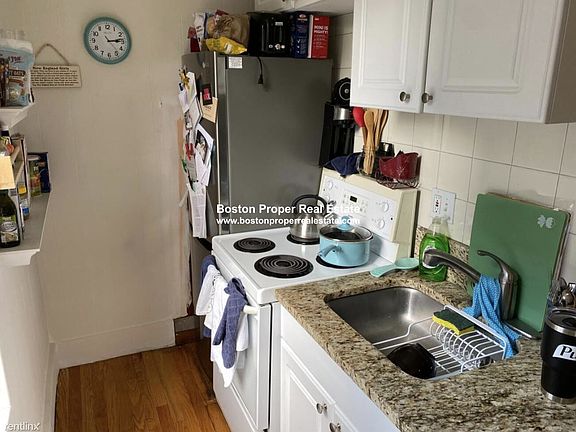 108 Myrtle #6 Boston - Beacon Hill Unit Photo 6 (1)