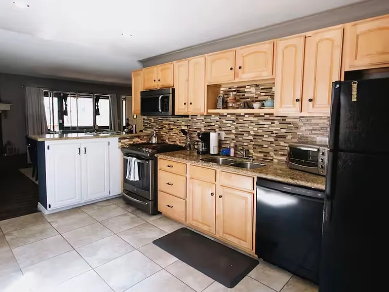 1108 E Country Club Blvd — Photo 10