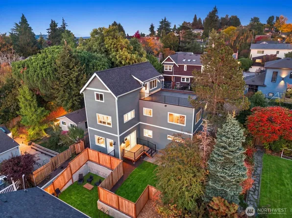 5812 57th Avenue NE, Seattle, WA 98105