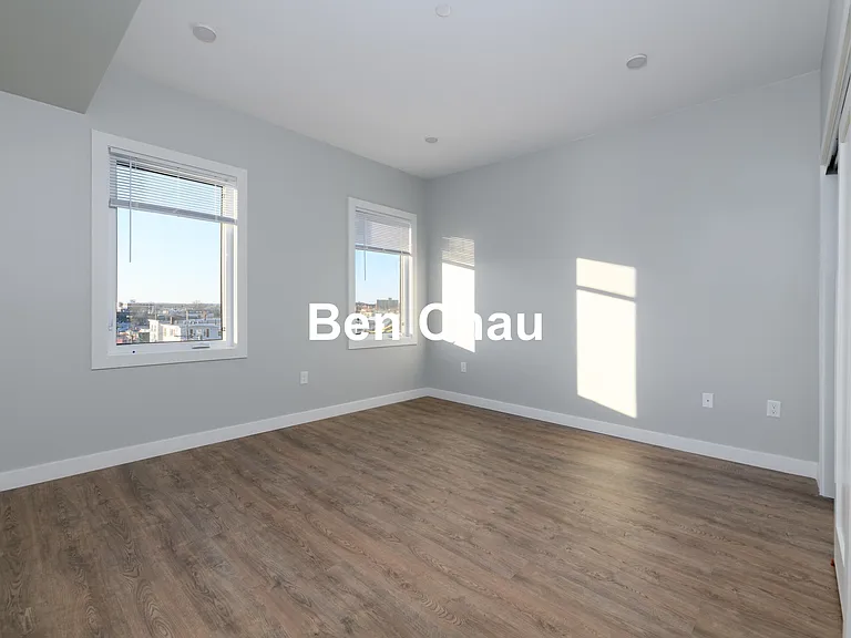 44 Medford St #302B — Photo 8