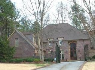 50 Chevaux Ct, Sandy Springs, GA 30342