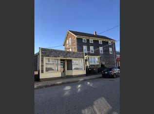 1818 S Main St #2, Fall River, MA 02724