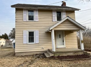 1807 E 2nd St, Sterling, IL 61081