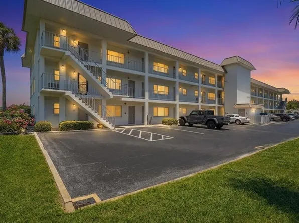 3330 Gulf Of Mexico Dr Unit 202-D, Longboat Key, FL 34228