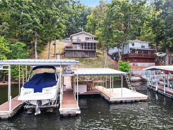 905 Lucy Rd, Lake Ozark, MO 65049