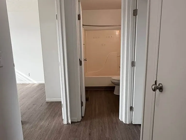 Jefferson Crossing Townhomes — Photo 45