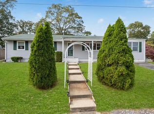 526 Silverton Rd, Brick, NJ 08723