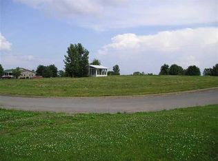 310 Daylight Dr, White Pine, TN 37890