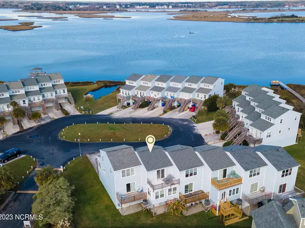 2 Bermuda Landing Place, North Topsail Beach, NC 28460