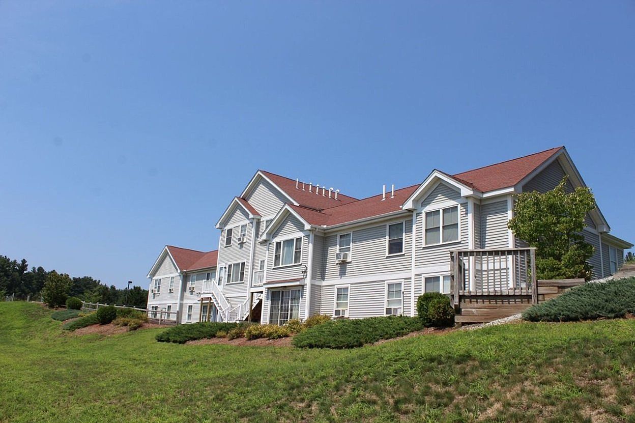 7 Coakley Cir One Bedroom, Westford, MA 01886 Zillow