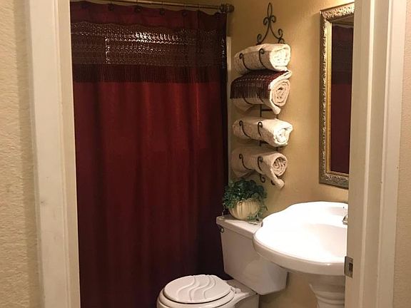4th image of 1715 Westhaven Ct Unit G