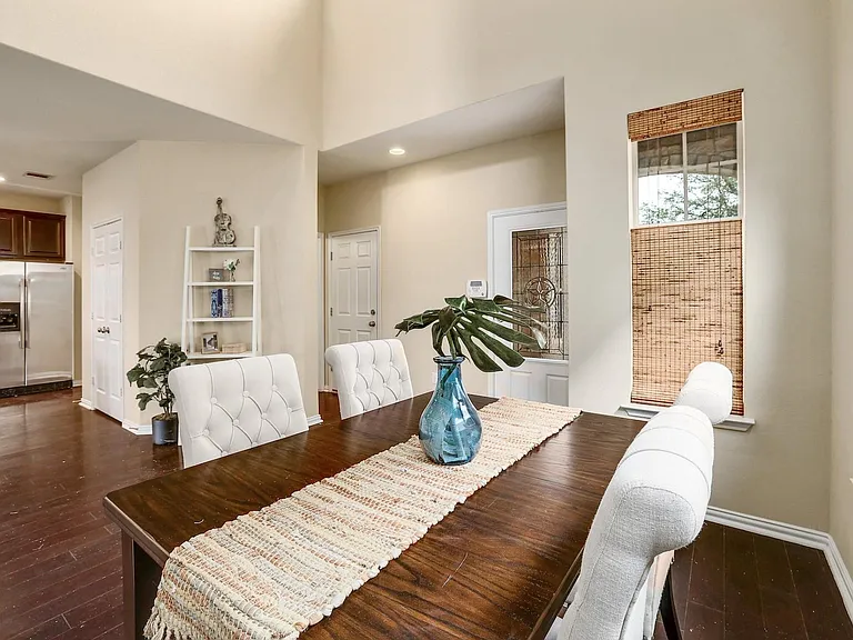 16021 Travesia Way — Photo 4