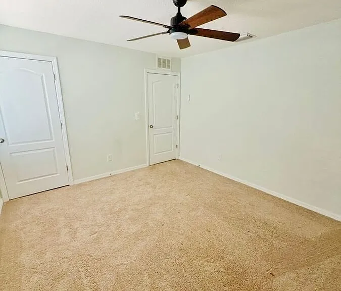 5344 Suncatcher Dr — Photo 2