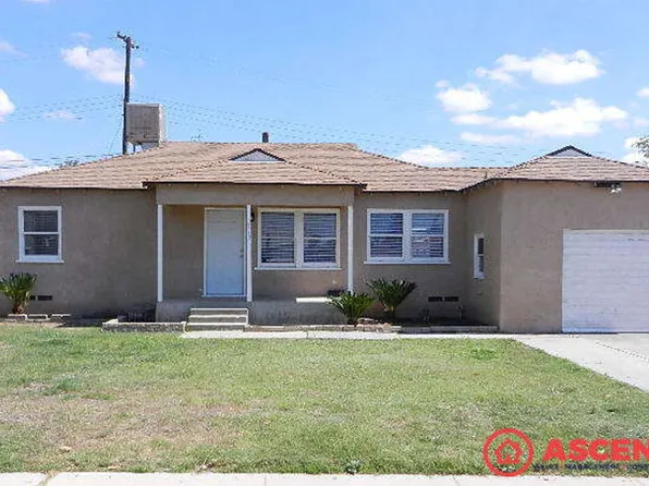 2112 Barnett St, Bakersfield, CA 93308