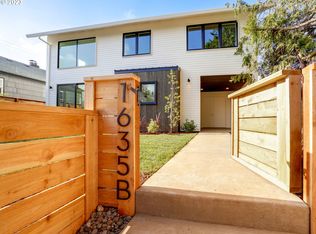 1635 NE Rosa Parks Way UNIT B, Portland, OR