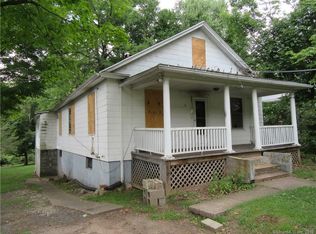 8 Millbrook Rd, Middletown, CT 06457