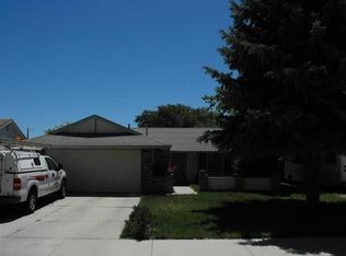 675 W Hanover Ct, Meridian, ID 83642