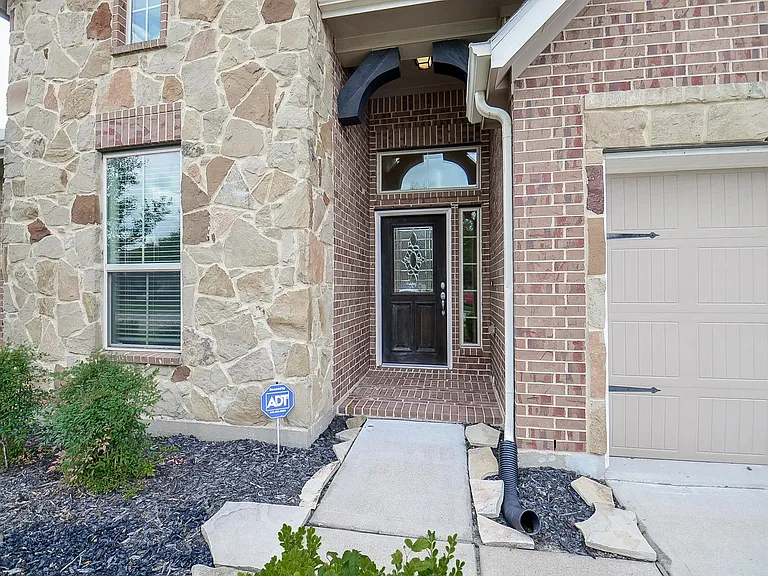 2227 Leonetti Ln — Photo 6