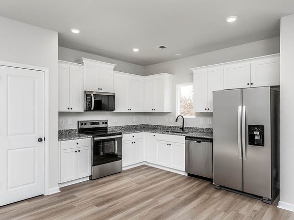 Your chef-ready kitchen awaits!